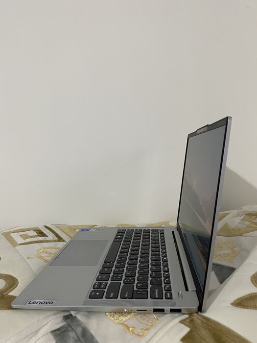 Lenovo IdeaPad 5 14