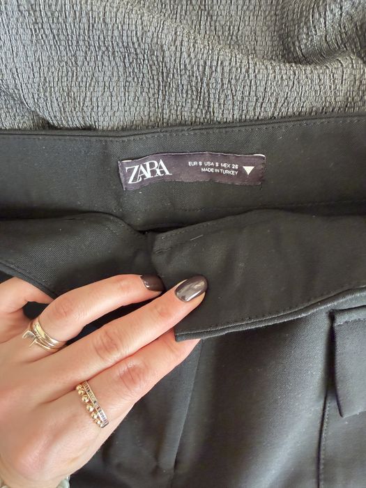 Кожена пола Zara