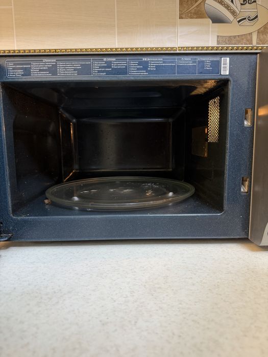 Микроволновка Samsung