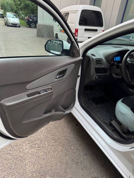 Chevrolet cobalt 2024.   24min yurgan srochna sotiladi