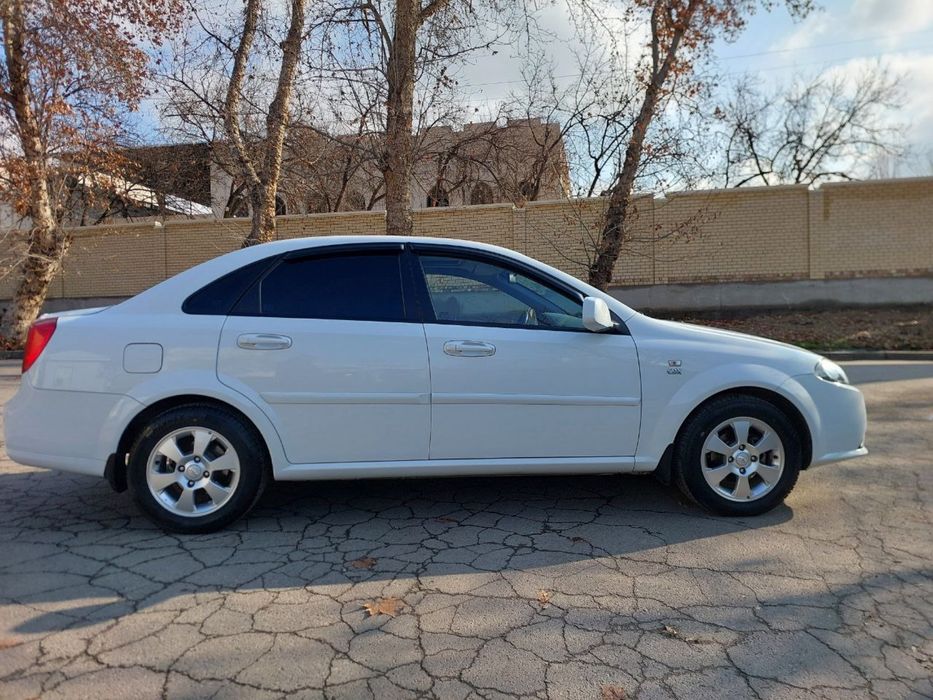 Продается Chevrolet  Gentra 3 позиция
