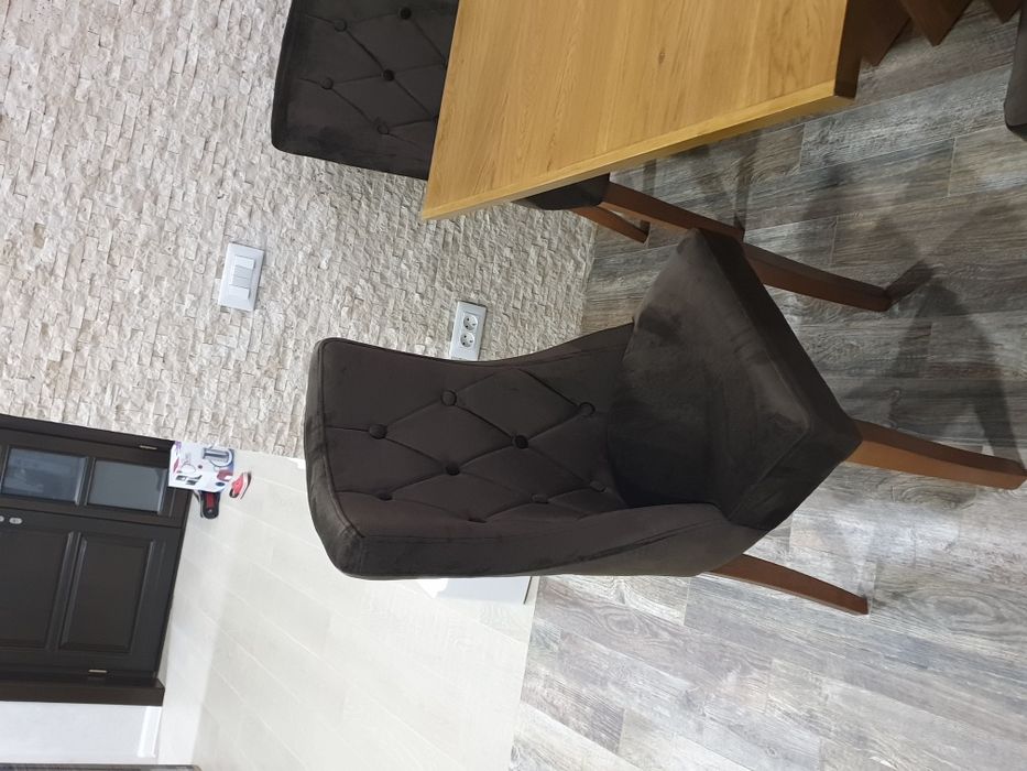 Masa din frasin lemn masiv si scaune dinning