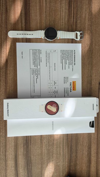 Ceas Smart Samsung Galaxy Watch7 40mm, culoare Beige/Cream, Bluetooth