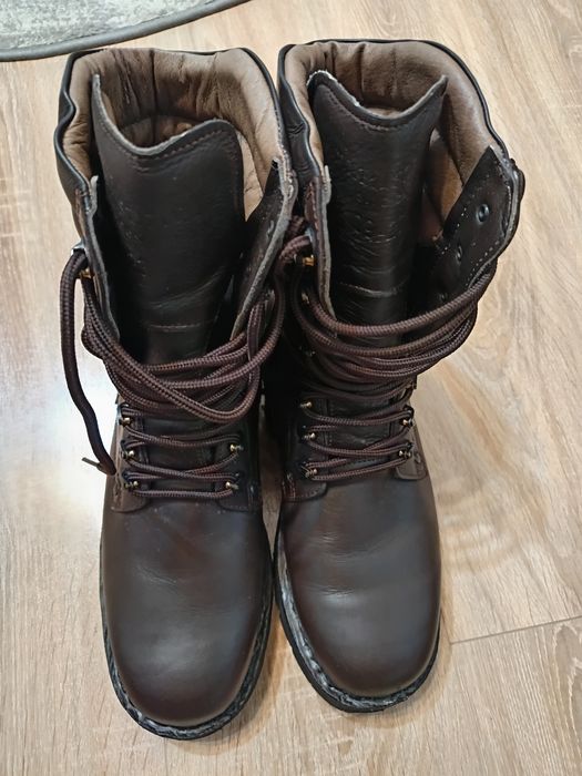 Bocanci militari