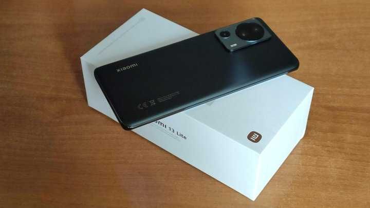 Продам телефон ксиоми 13 лайт