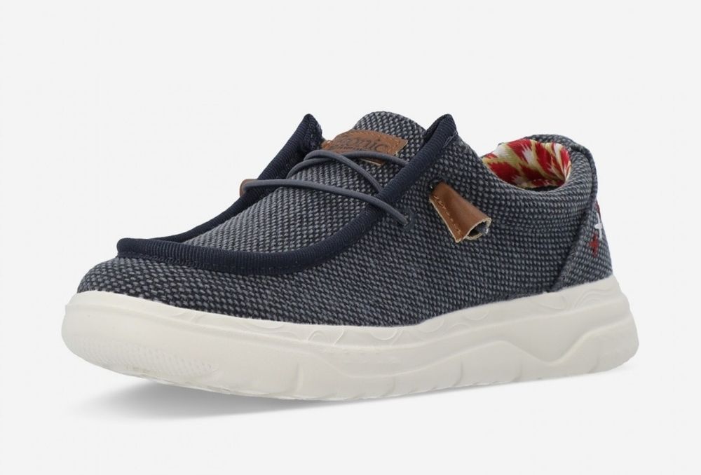 Новые фирменные мокасины 39р.