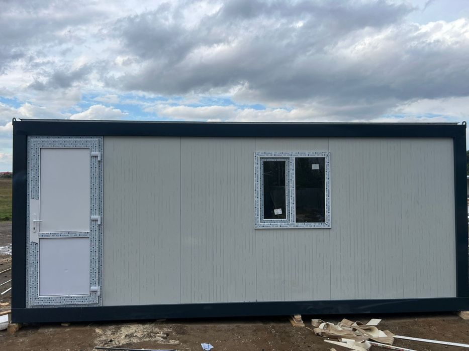 Vând containere standard