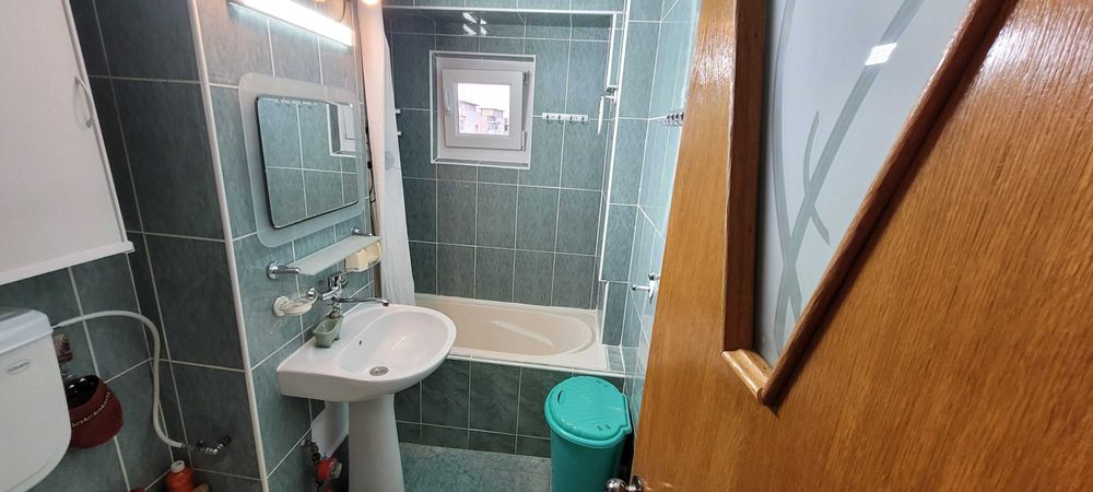 Garsoniera de inchiriat Str .Petre Ispirescu