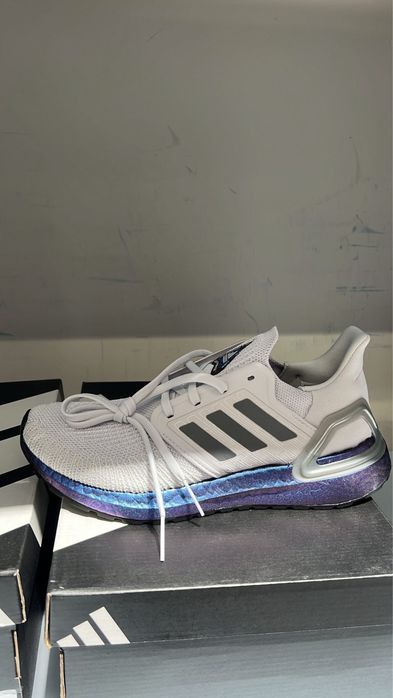 Адидас спортни обувки