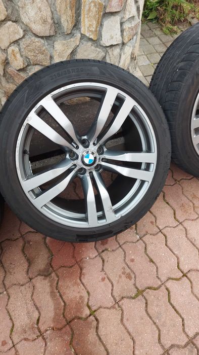 Джанти и гуми за BMW X5 спортпакет