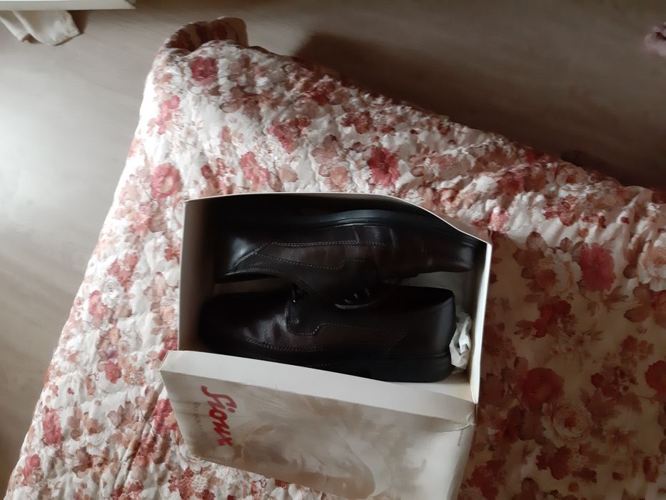 Внимание большой Размер!Продам новые туфли  . Португальские.