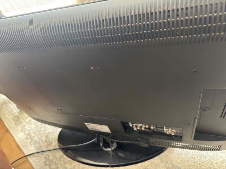 Телевизор Samsung