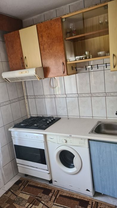 Închiriez Apartament 3 camere