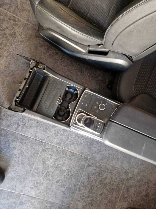 Части за Мercedes - Benz GLE  (W166 )