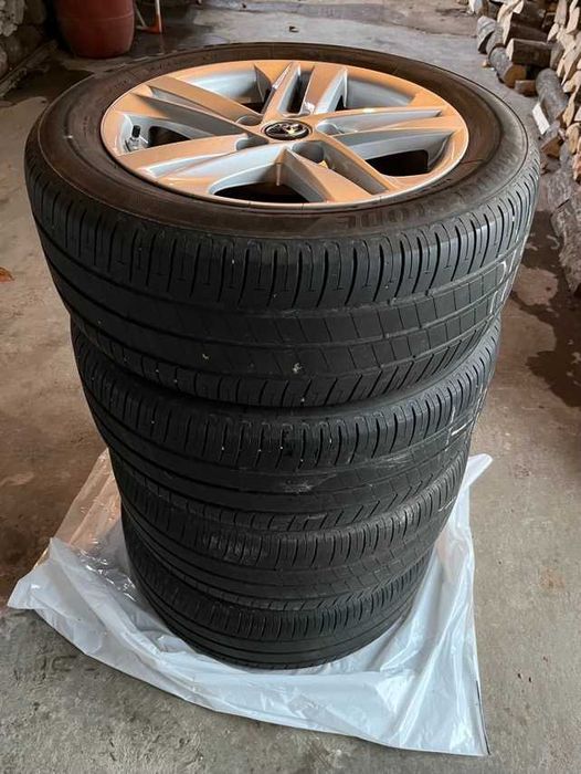 Oригинални Тойота джанти 16” с гуми 4бр.