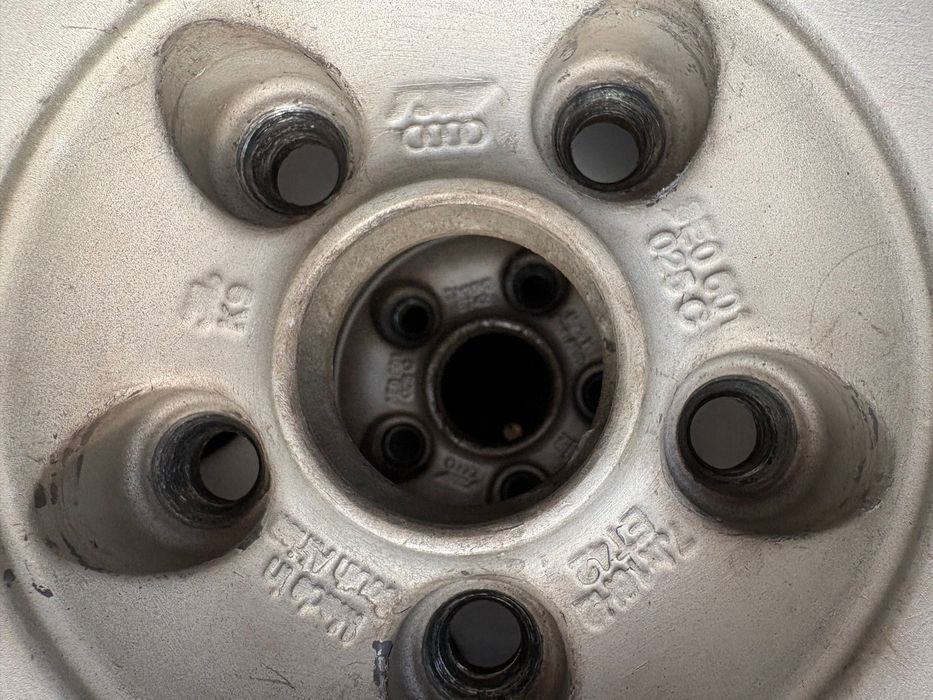 Vand 4 roti complete de vara 7JxR16 ET42 205/60/r16
