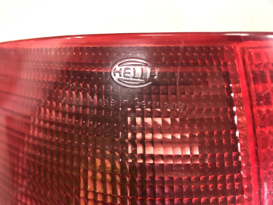 Продам фонарь левый ауди а6 с4