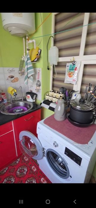 Рай Центрда Квартира Сотилади 4-Этожда 3-Хонали