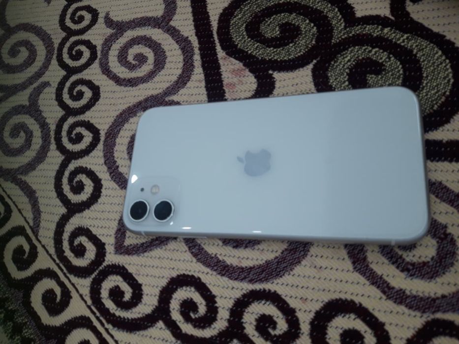 Айфон 11  128 гб