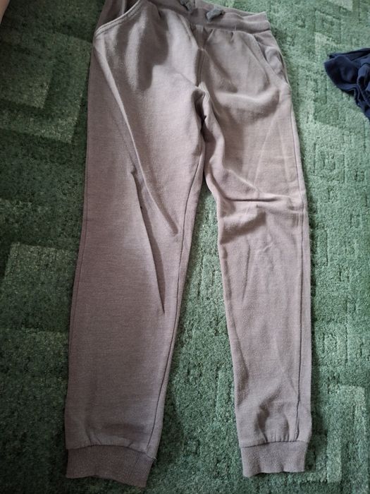 Продам детские вещи