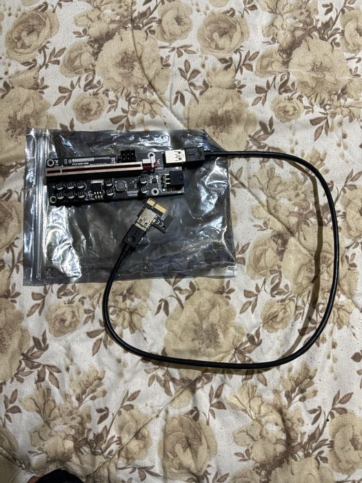 PCI-E V009S Екстендер (Riser Card) за Майнинг/GPU