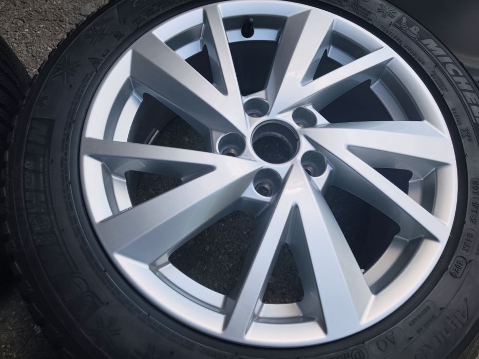 17" оригинални алуминиеви джанти за Vw Passat, Skoda, Audi ..