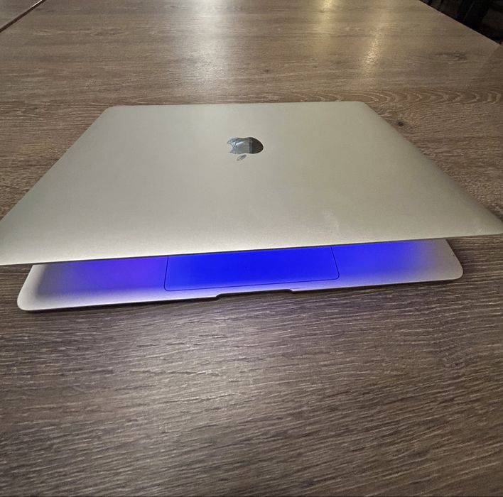 MacBook Air 2019