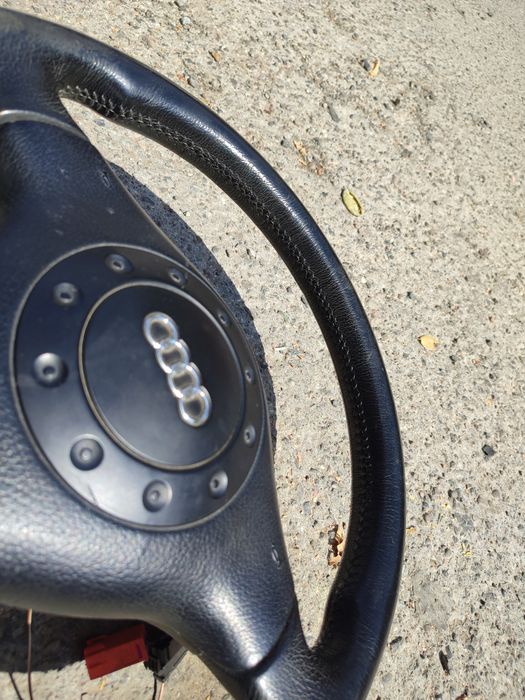 Привозной руль на ауди C4