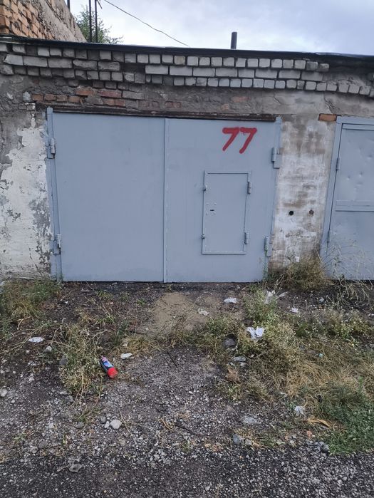 Продам гараж с погребом.