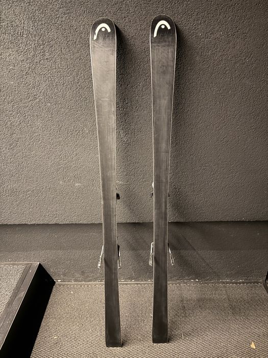 Schiuri Head 151 cm stare foarte buna