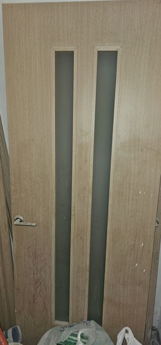 Продам межкомнатные двери б/у