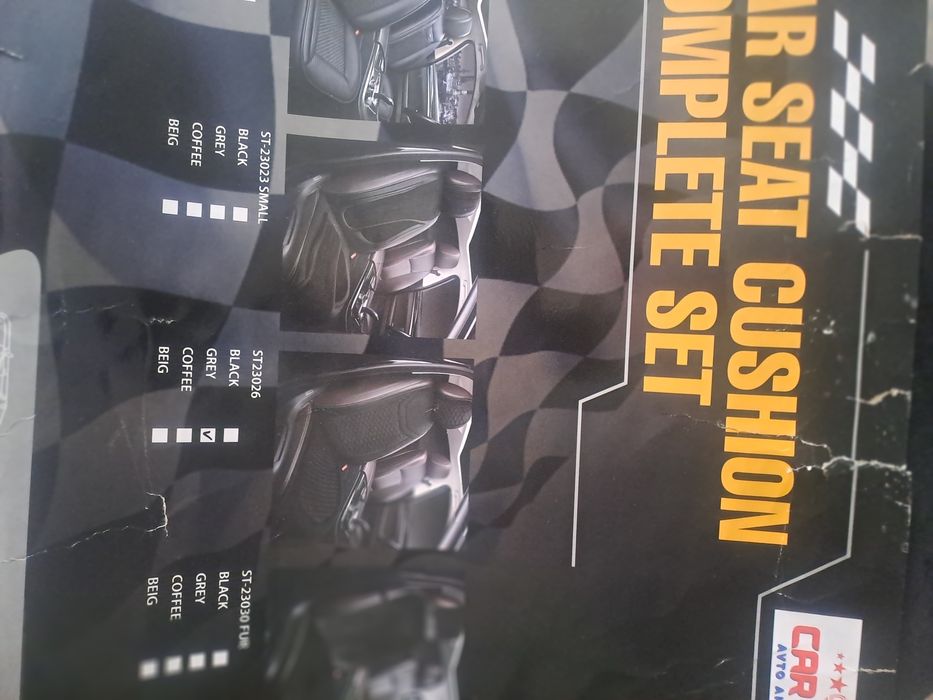 Универсалный авто накидка . Оригинал . Материал прочный .  Вес салон.