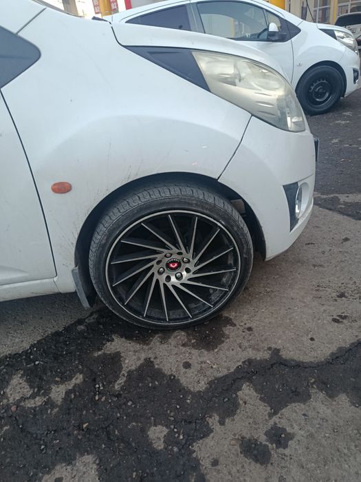 Диска сотилади размер 17