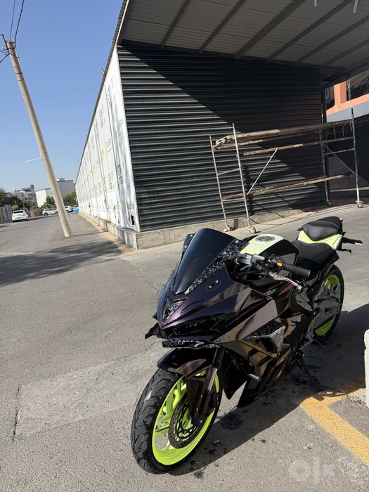 Moto 400kub soni