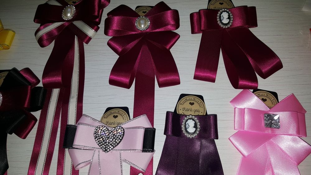 Уникално бижу-ръчно правени брошки