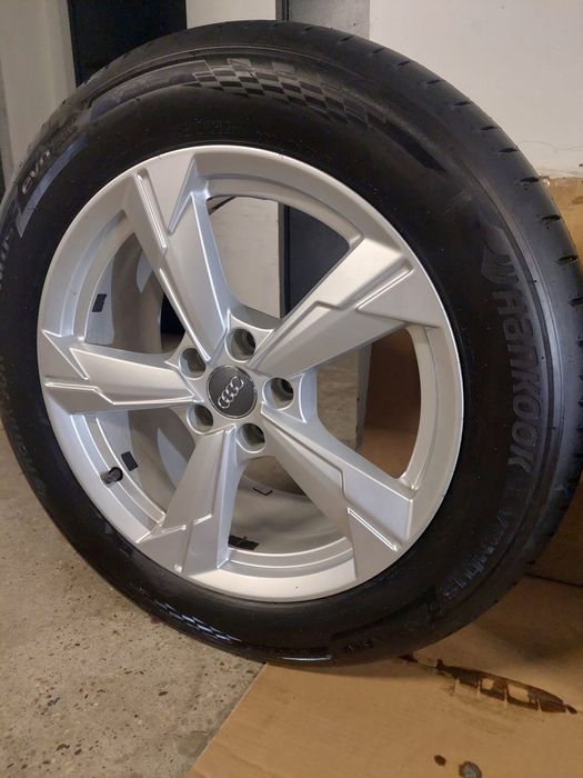 Jante Audi A6 C8 A4 Q3 Q5 pe 18 originale cu anvelope noi dot 2025