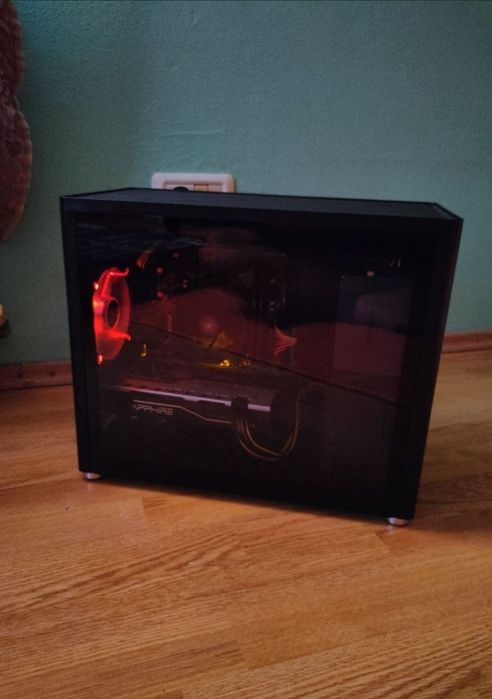 Vând calculator gaming AMD