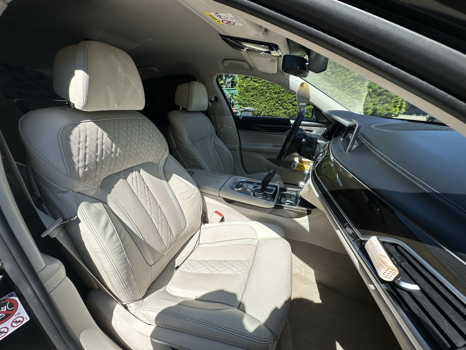 BMW 730d G11 Pure Excelence Design