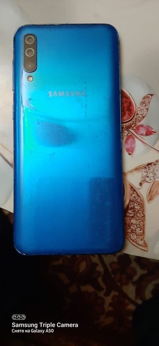 Samsung a50 в хорошем состоянии