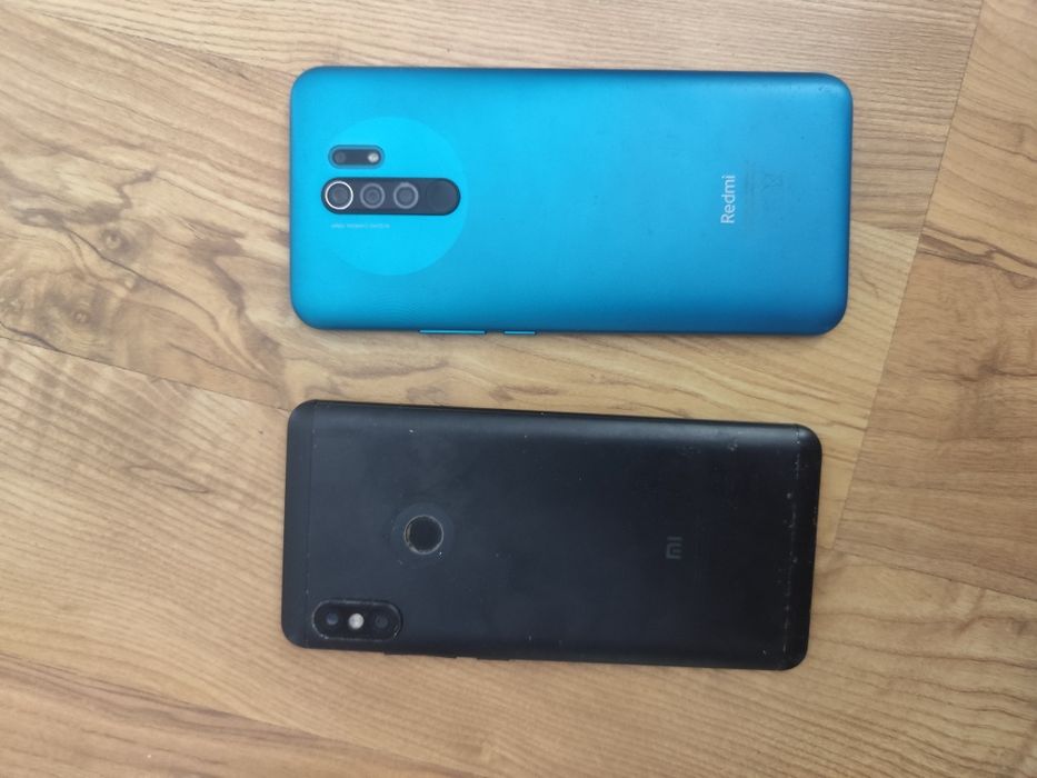Два Телефона -Redmi