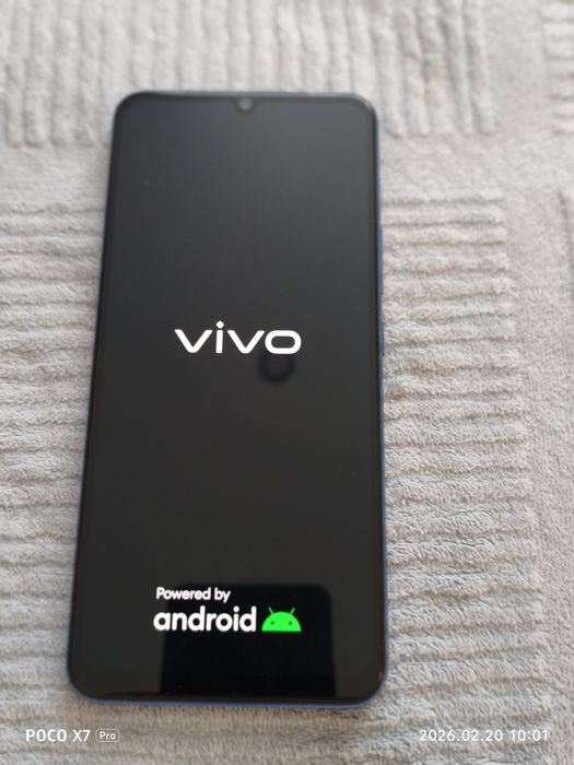 Продам смартфон VIVO v 21E