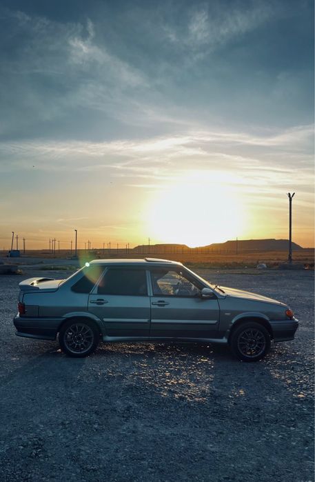 Срочно! продам машину ваз 2115