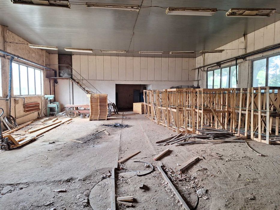 Продава се Промишлена сграда в Петрич - 170000 кв.м за 3 €/кв.м - Снимка #1