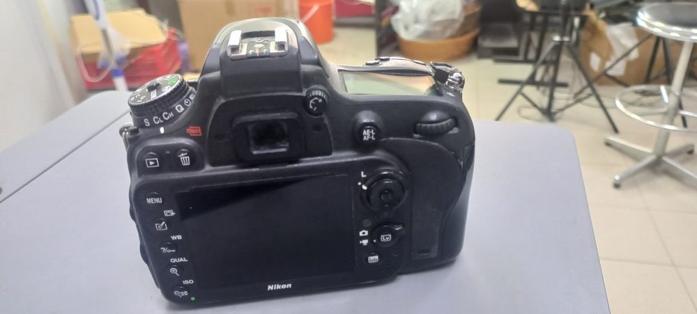 Продам фотоаппарат б/у. требуется ремонт
