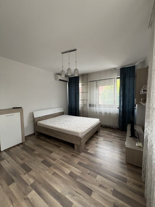 Vand apartament cu o camera Iasi