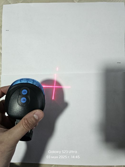 Продаеться фанарик с сигналкой