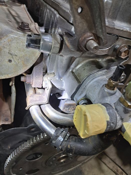 Продам двигатель.