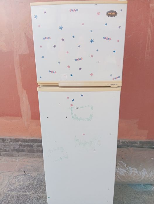 Холодильник, рабочий