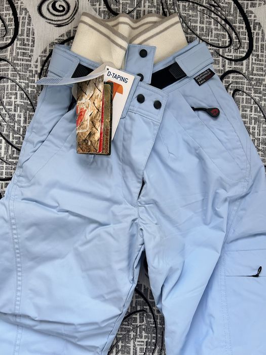 Нови Ски панталони