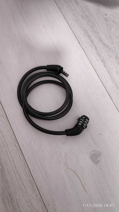 Trotineta AOVOPRO ES80. Stare ca noua. 350W, pliere rapida, 35 km.